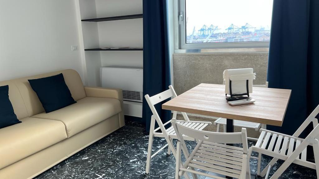 Bluripa Guest House Genoa Ngoại thất bức ảnh