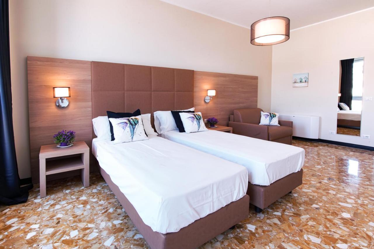 Bluripa Guest House Genoa Ngoại thất bức ảnh